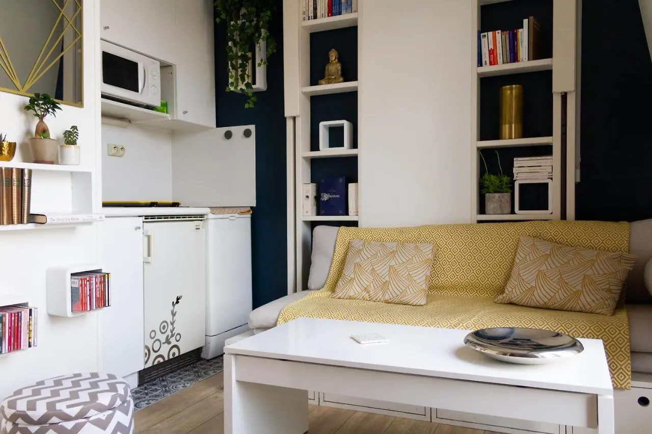 Apartmán Magnificent Studio Near Notre-dame De *